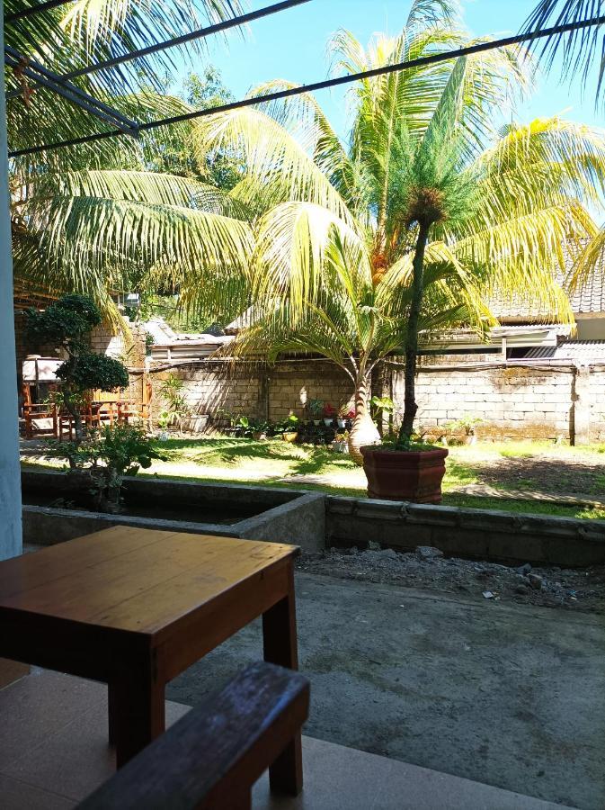 Merendeng Hostel Kuta Kuta  Bagian luar foto
